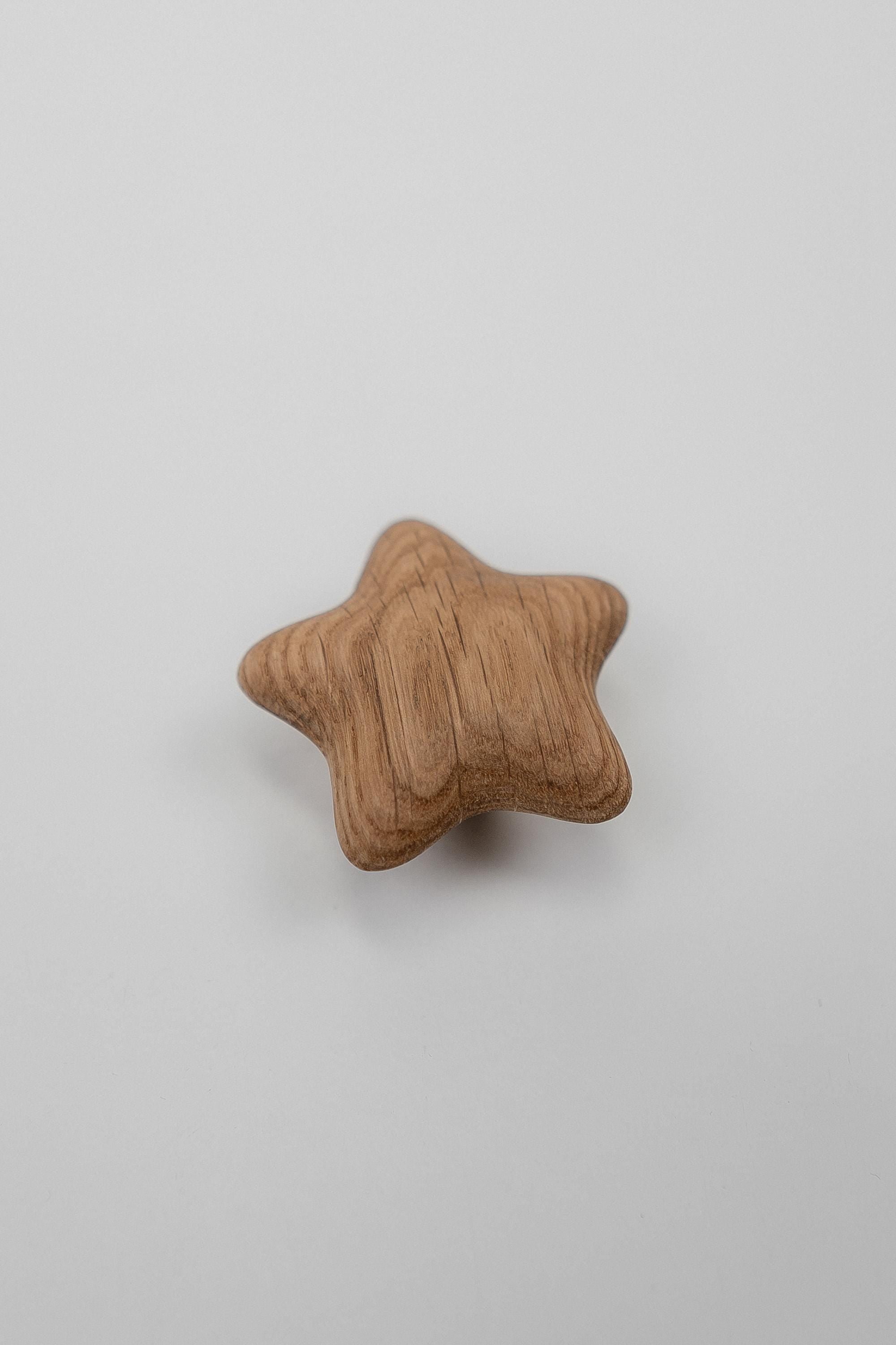Star-Shaped Cabinet Knob, Solid Oak Drawer Knob, Wooden Knob for Kids' Furniture