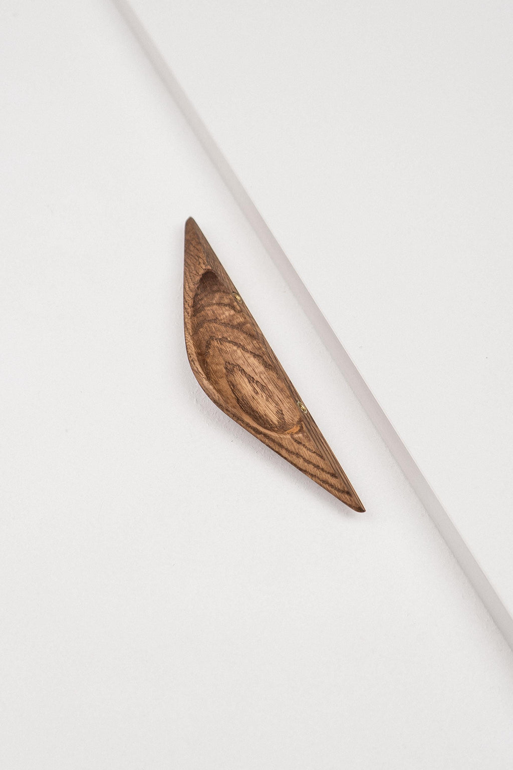Shard Solid Oak Cabinet Handle, Wooden Kitchen & Cabinet Pull, Walnut Finish