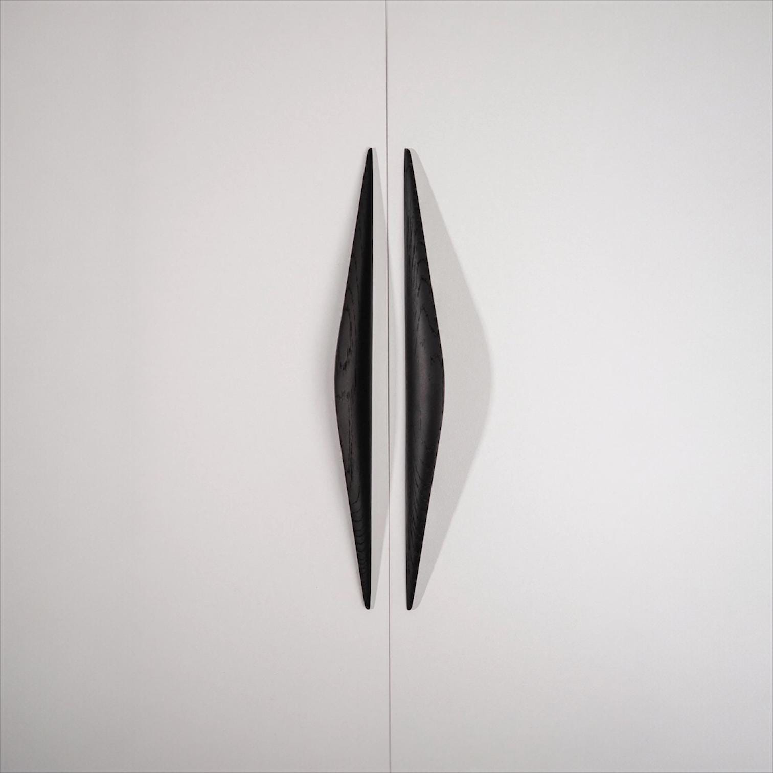 Shard Black Oak Cabinet Handle, Wooden Handle for Kitchen Cabinets and Furniture