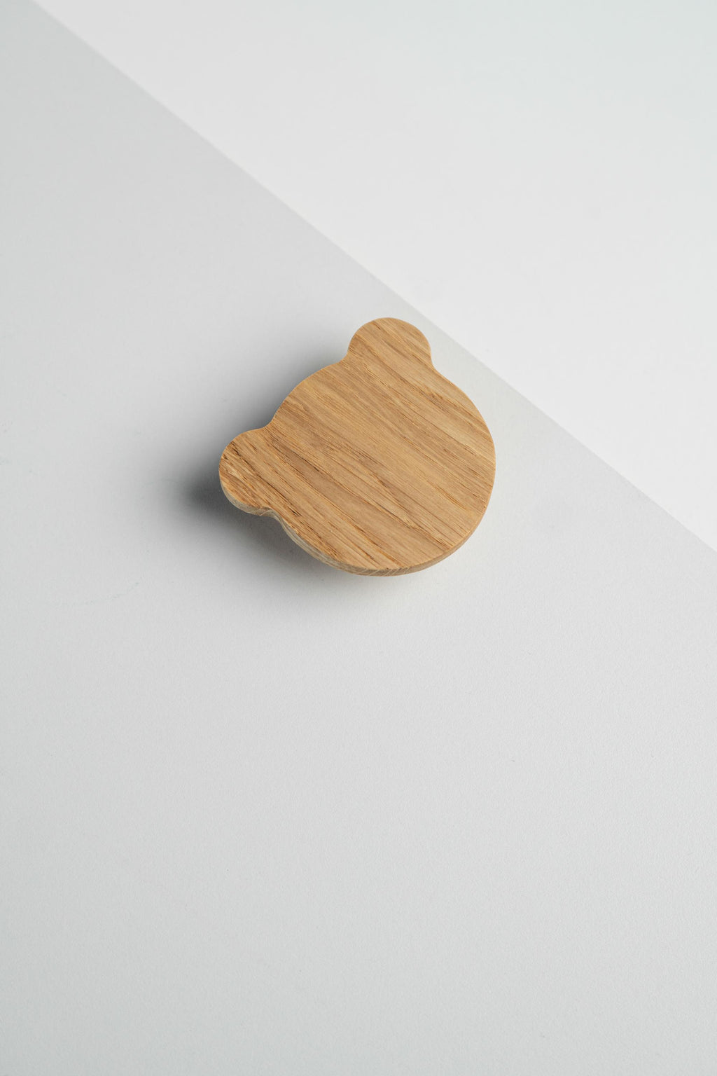 Bear Wooden Cabinet Knob, Solid Oak Kids Furniture Knob, Nursery Dresser and Wardrobe Handle