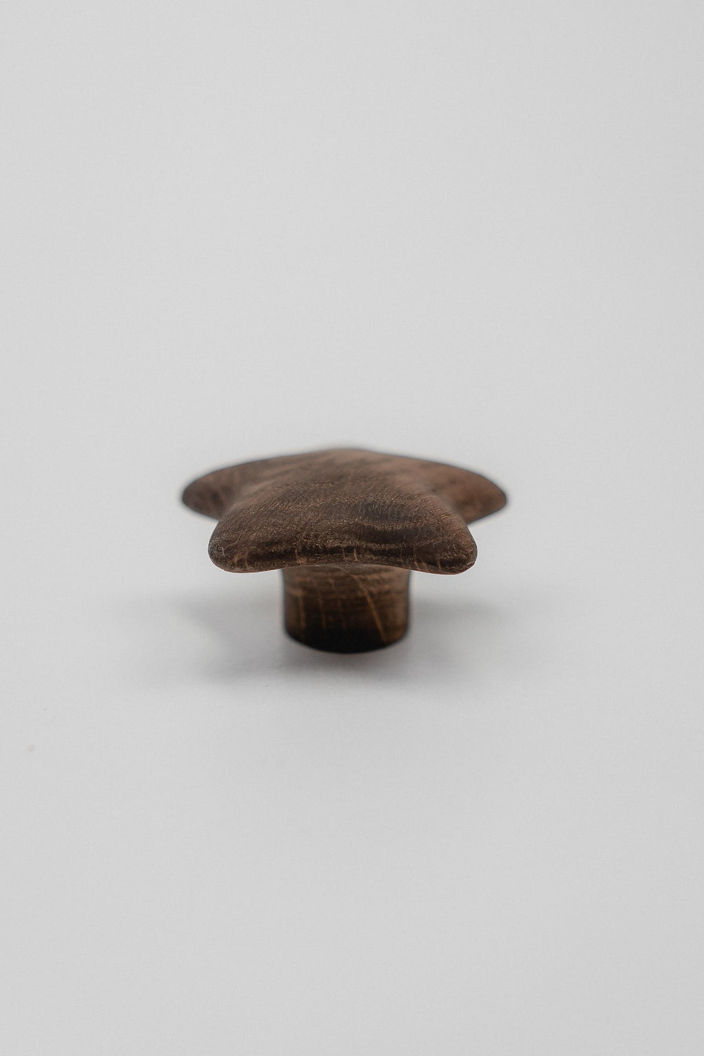 Star-Shaped Cabinet Knob, Solid Oak Drawer Knob, Wooden Knob for Kids' Furniture
