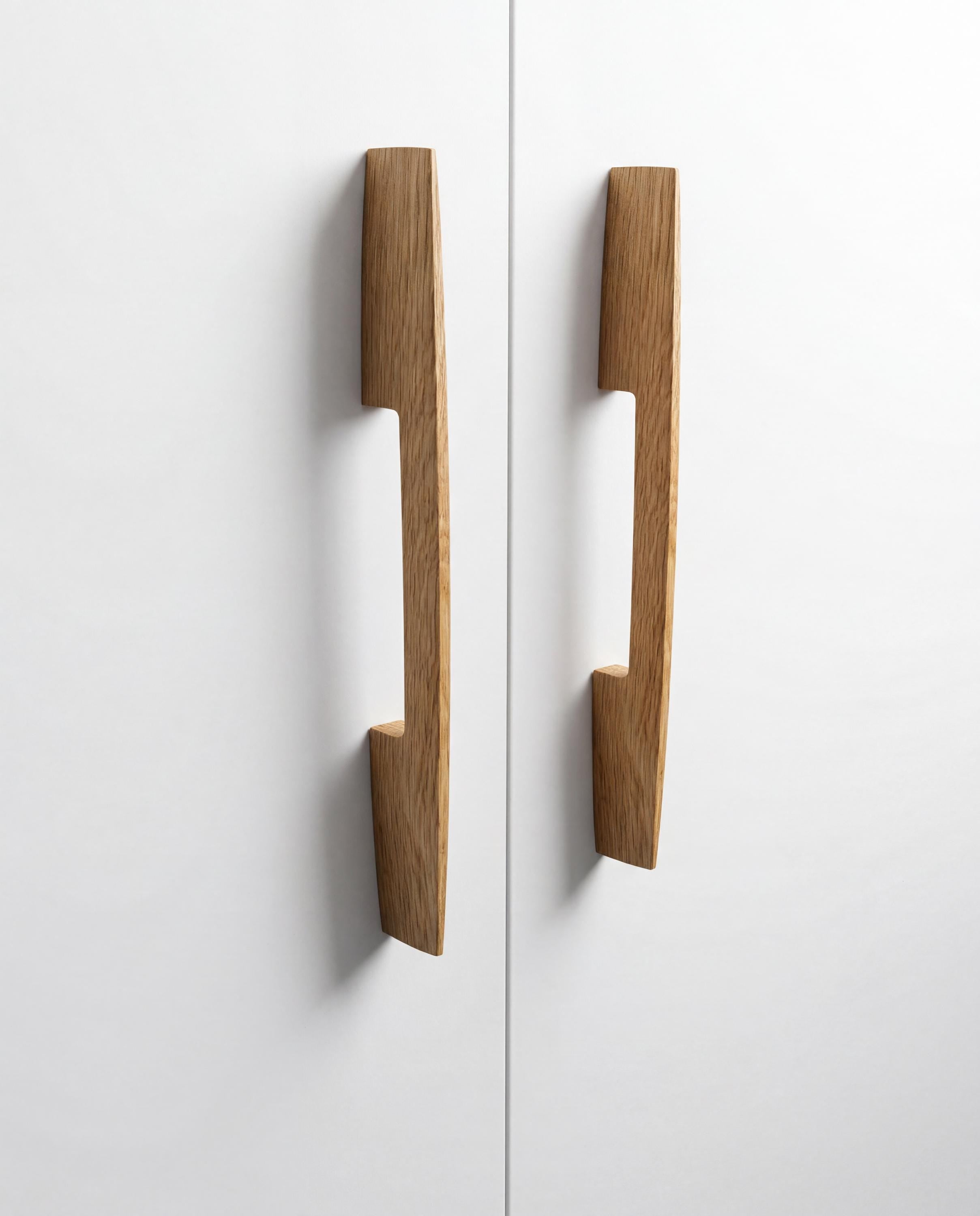 Ridge Solid Oak Cabinet Handle, Geometric Wooden Handle for Kitchen Cabinets and Furniture