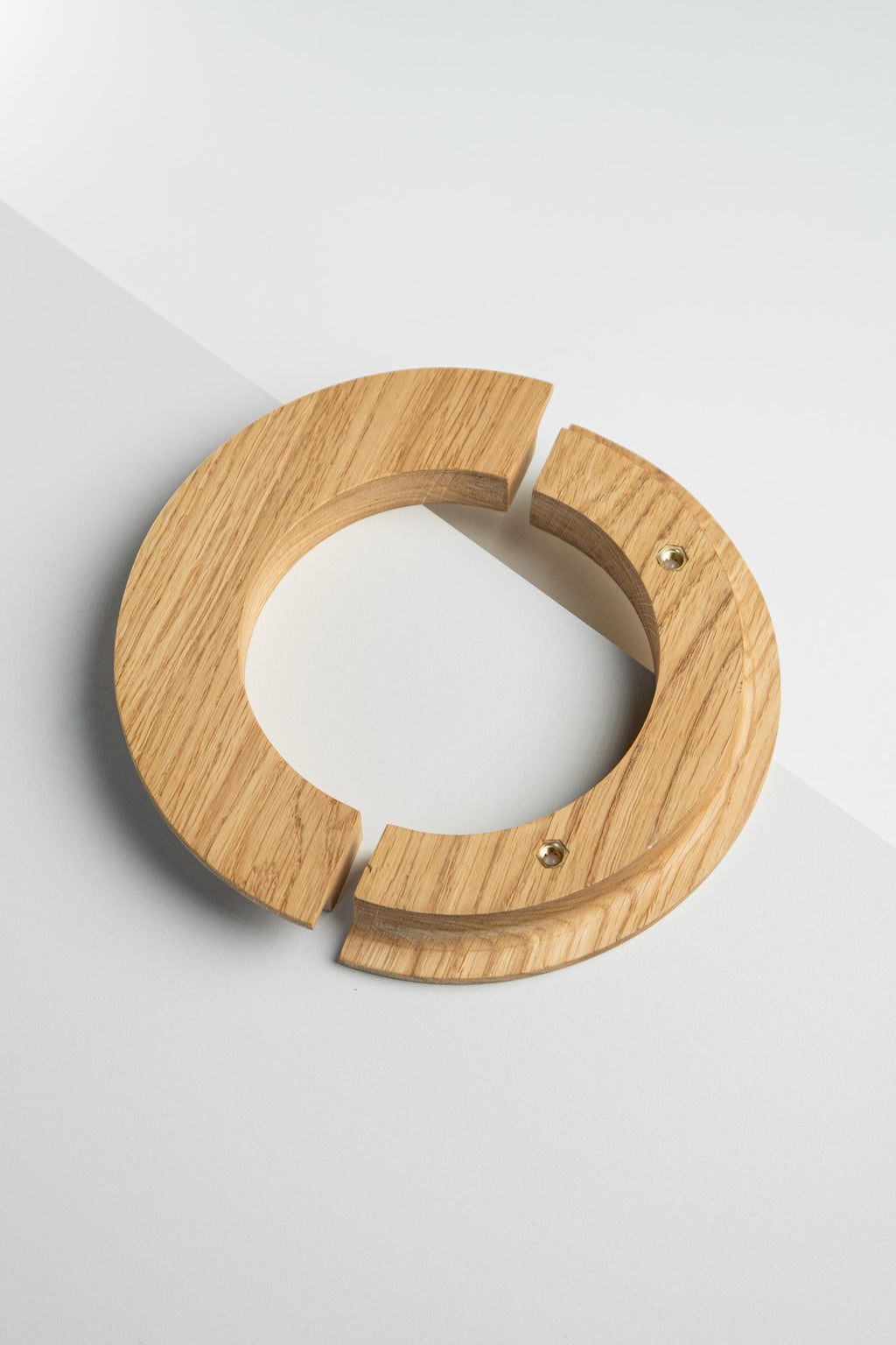 Solid Oak Round Cabinet Handles, Minimalist Wooden Drawer Pulls, Modern Knobs for Kitchen Cabinets and Furniture