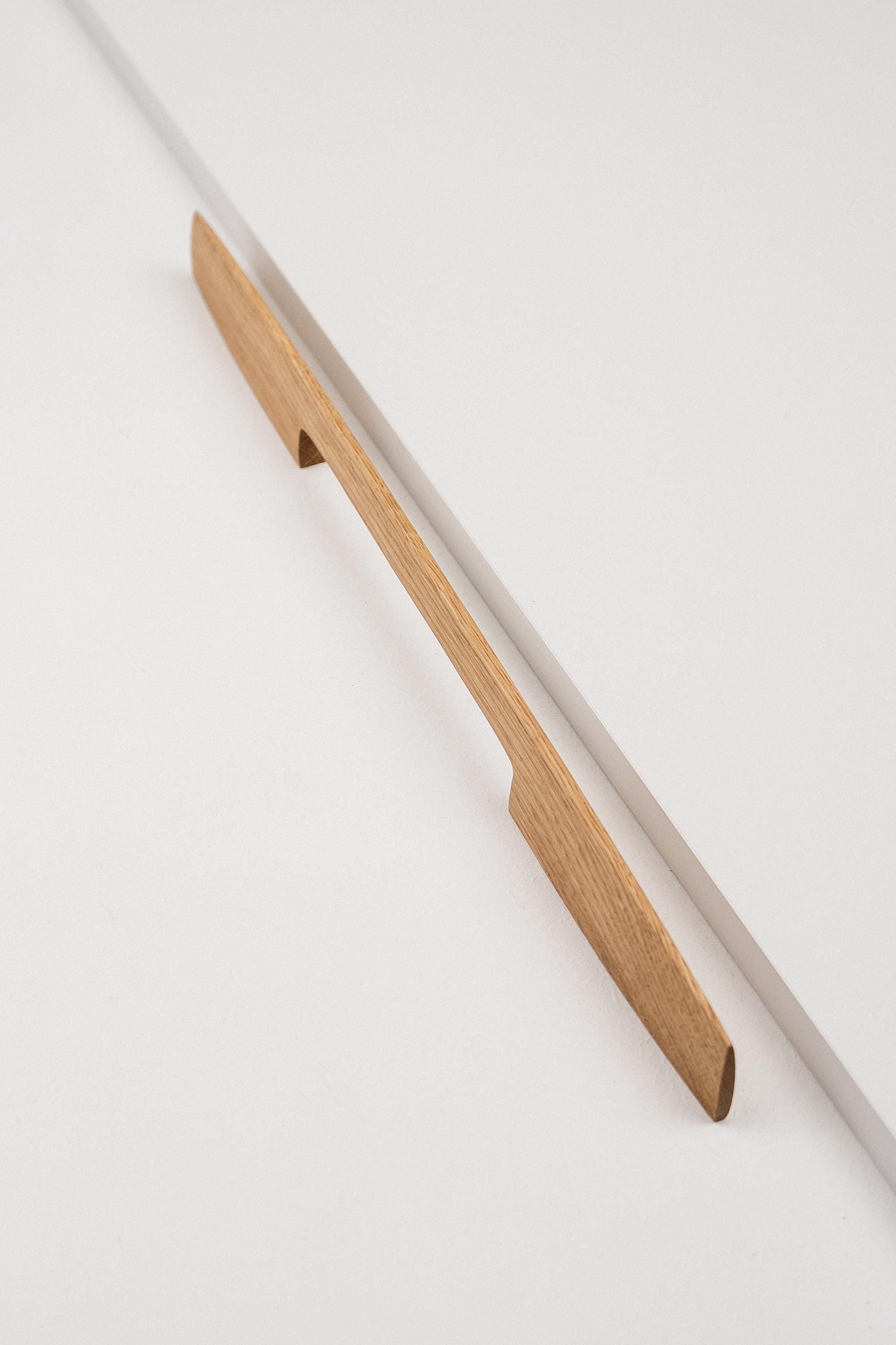 Ridge Solid Oak Cabinet Handle, Geometric Wooden Handle for Kitchen Cabinets and Furniture