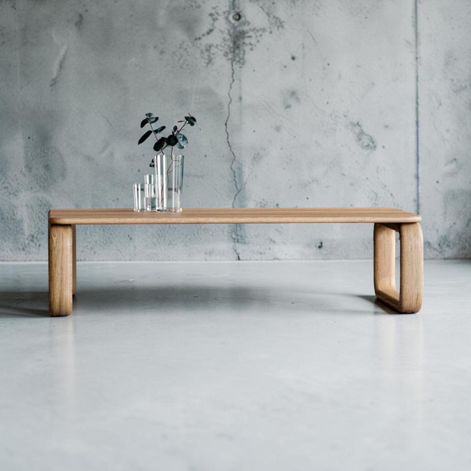 Solid Oak Coffee Table, Scandinavian Japandi Coffee Table with Rounded Legs, Minimalist Wooden Living Room Furniture