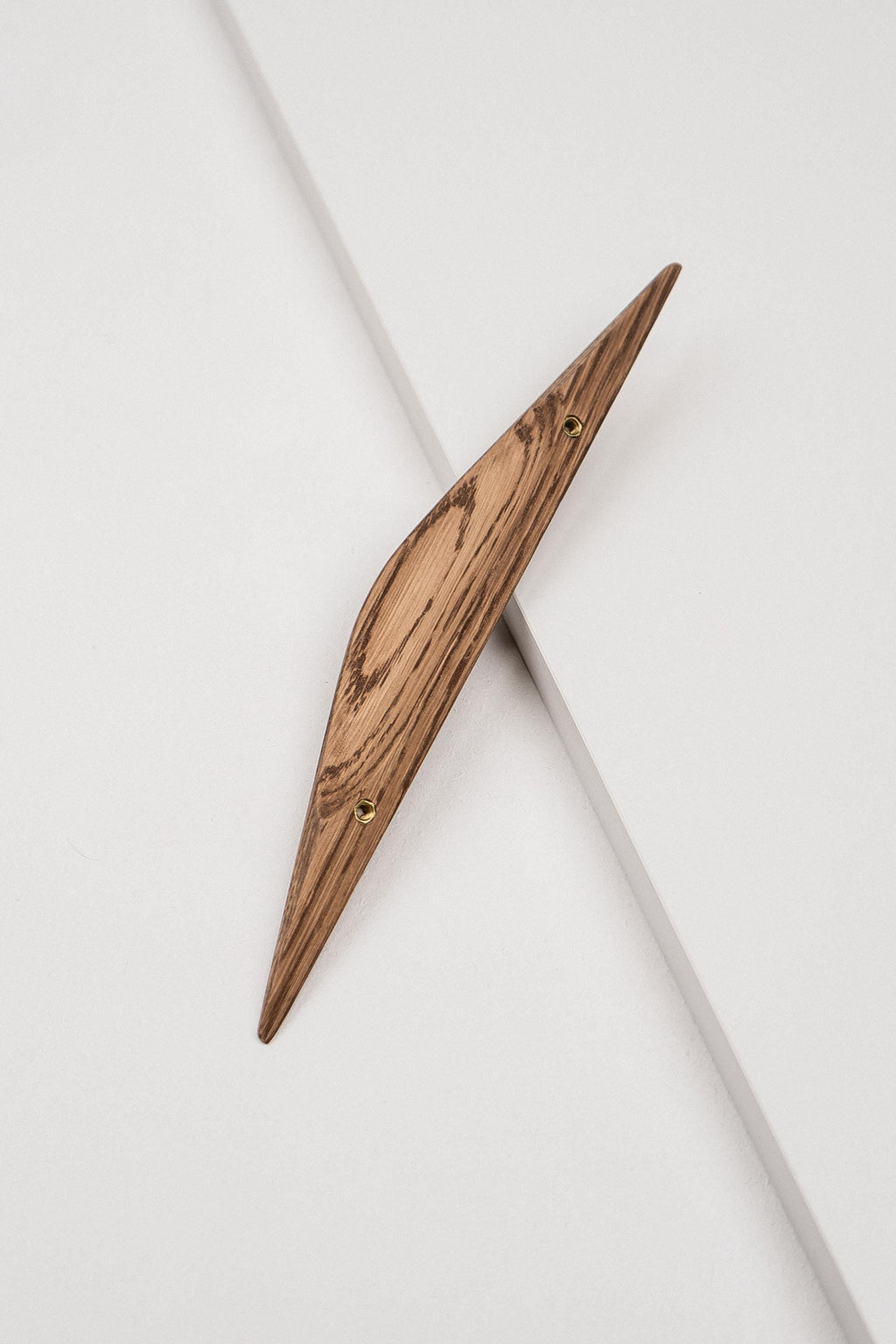 Shard Solid Oak Cabinet Handle, Wooden Kitchen & Cabinet Pull, Walnut Finish