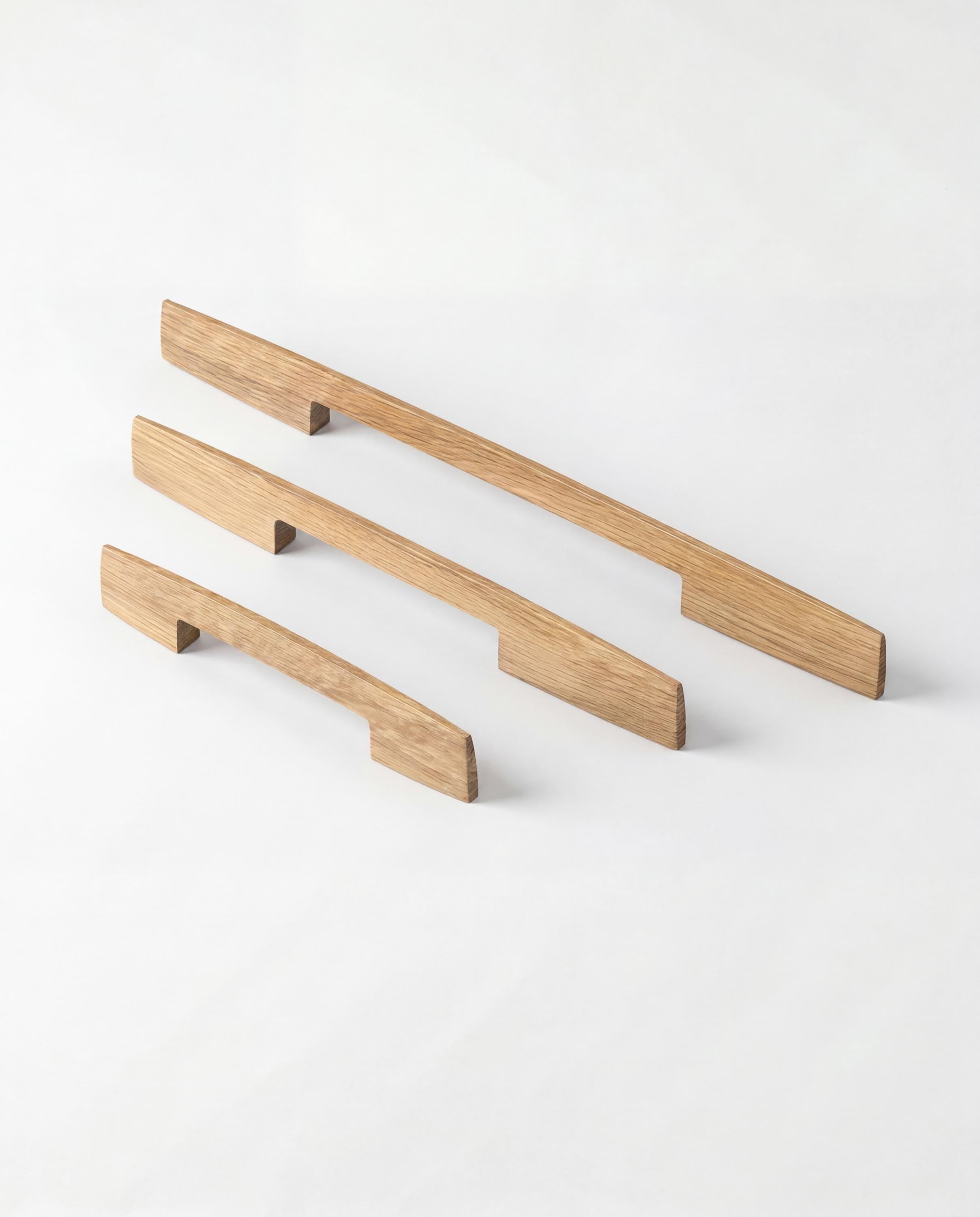 Ridge Solid Oak Cabinet Handle, Geometric Wooden Handle for Kitchen Cabinets and Furniture