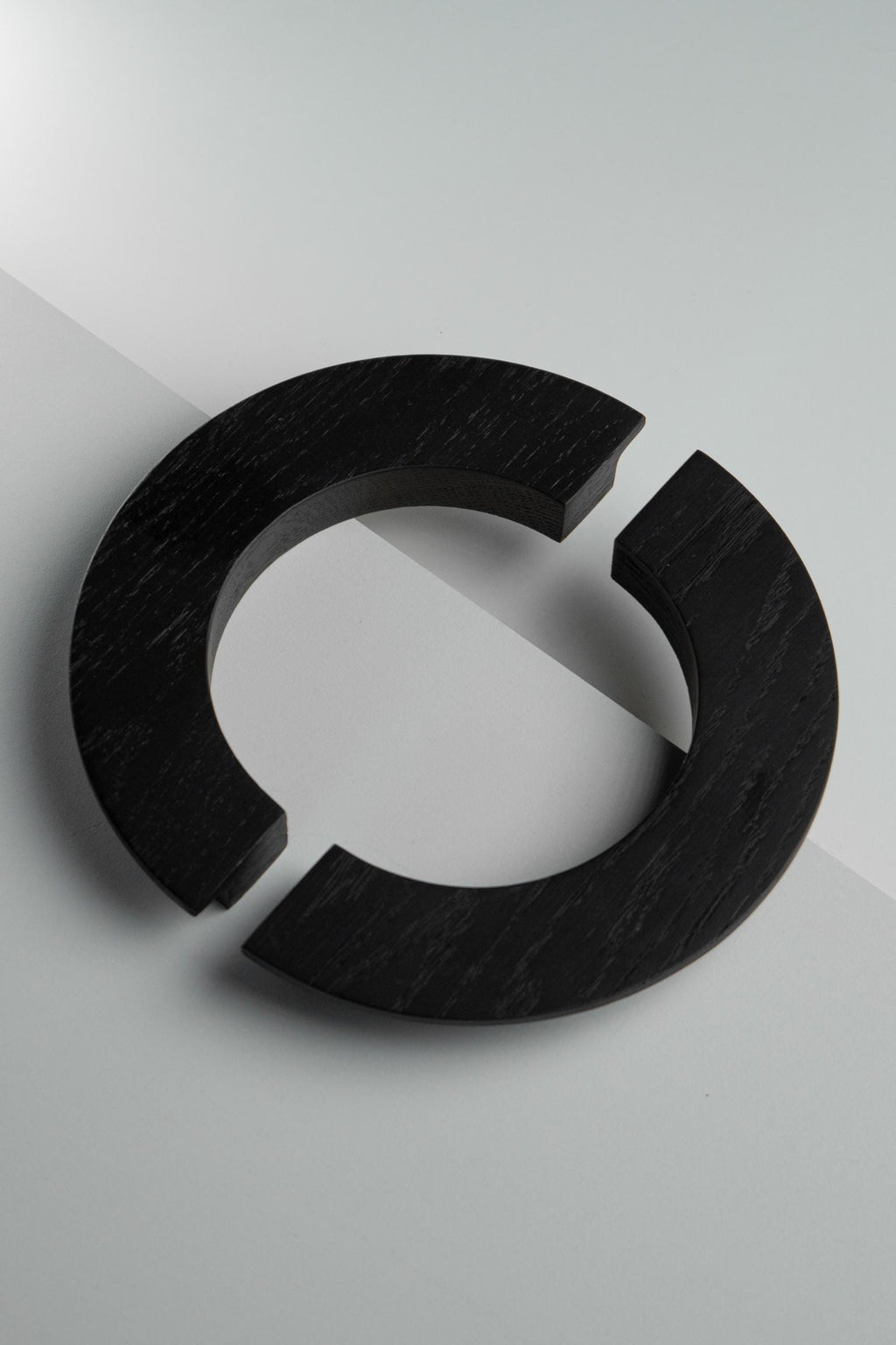 Solid Oak Round Cabinet Handles, Minimalist Wooden Drawer Pulls, Modern Knobs for Kitchen Cabinets and Furniture
