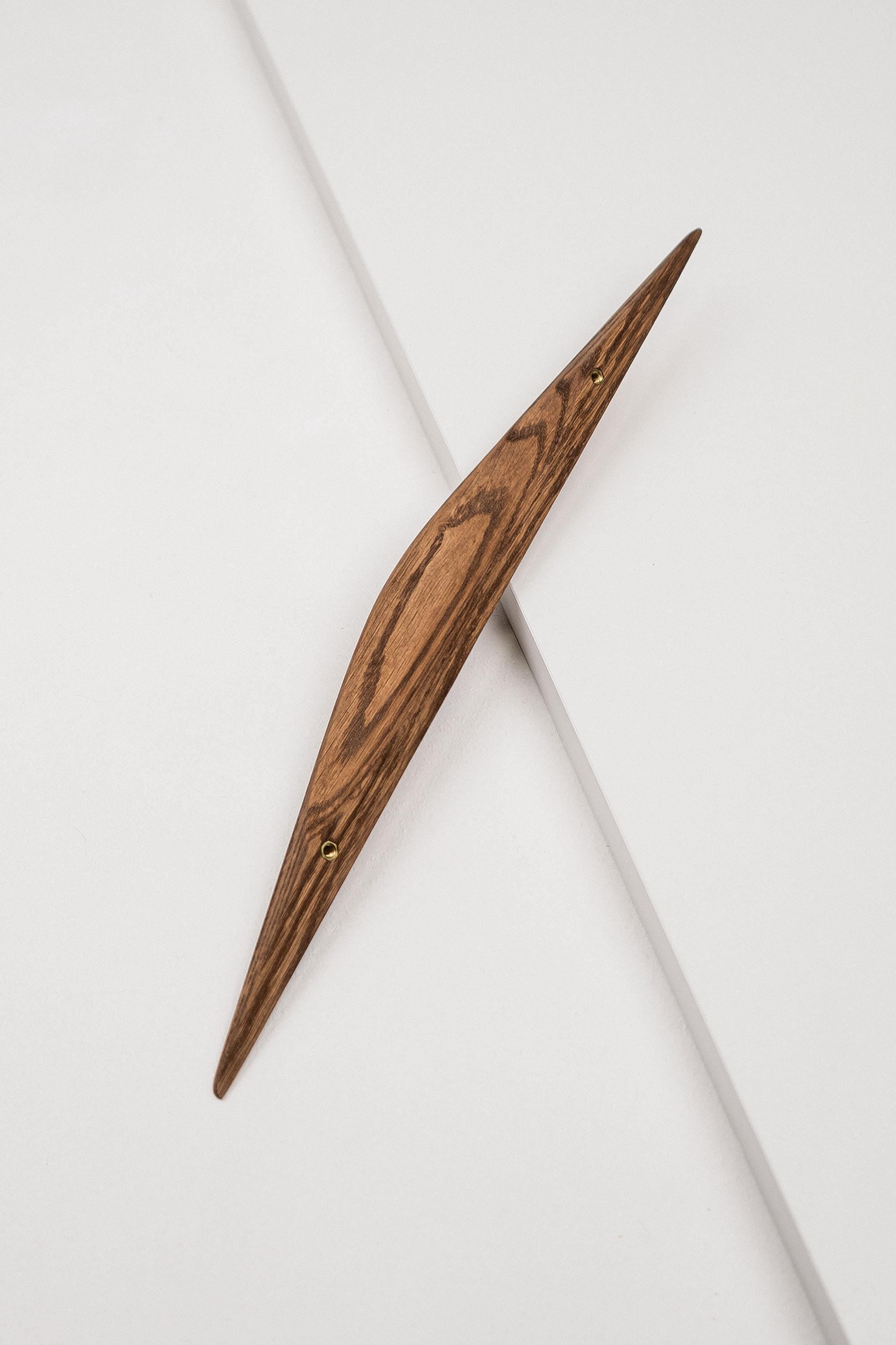 Shard Solid Oak Cabinet Handle, Wooden Kitchen & Cabinet Pull, Walnut Finish