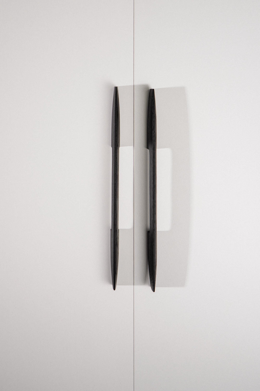 Ridge Black Oak Cabinet Handle, Geometric Wooden Handle for Kitchen Cabinets and Furniture