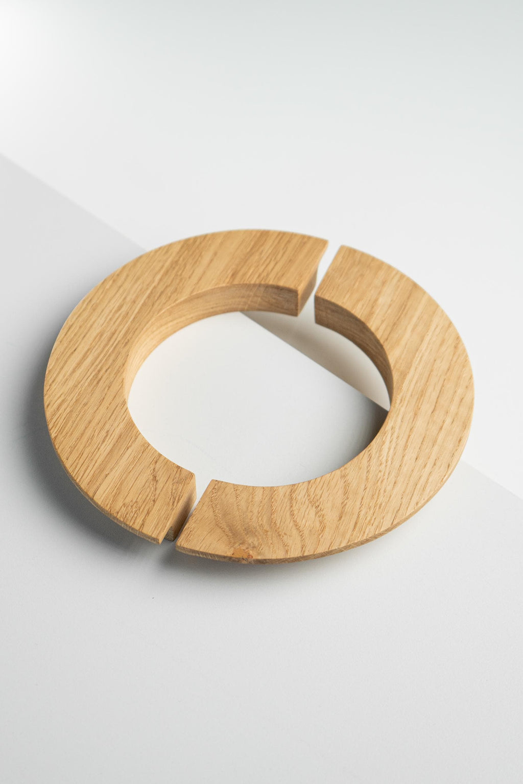 Solid Oak Round Cabinet Handles, Minimalist Wooden Drawer Pulls, Modern Knobs for Kitchen Cabinets and Furniture