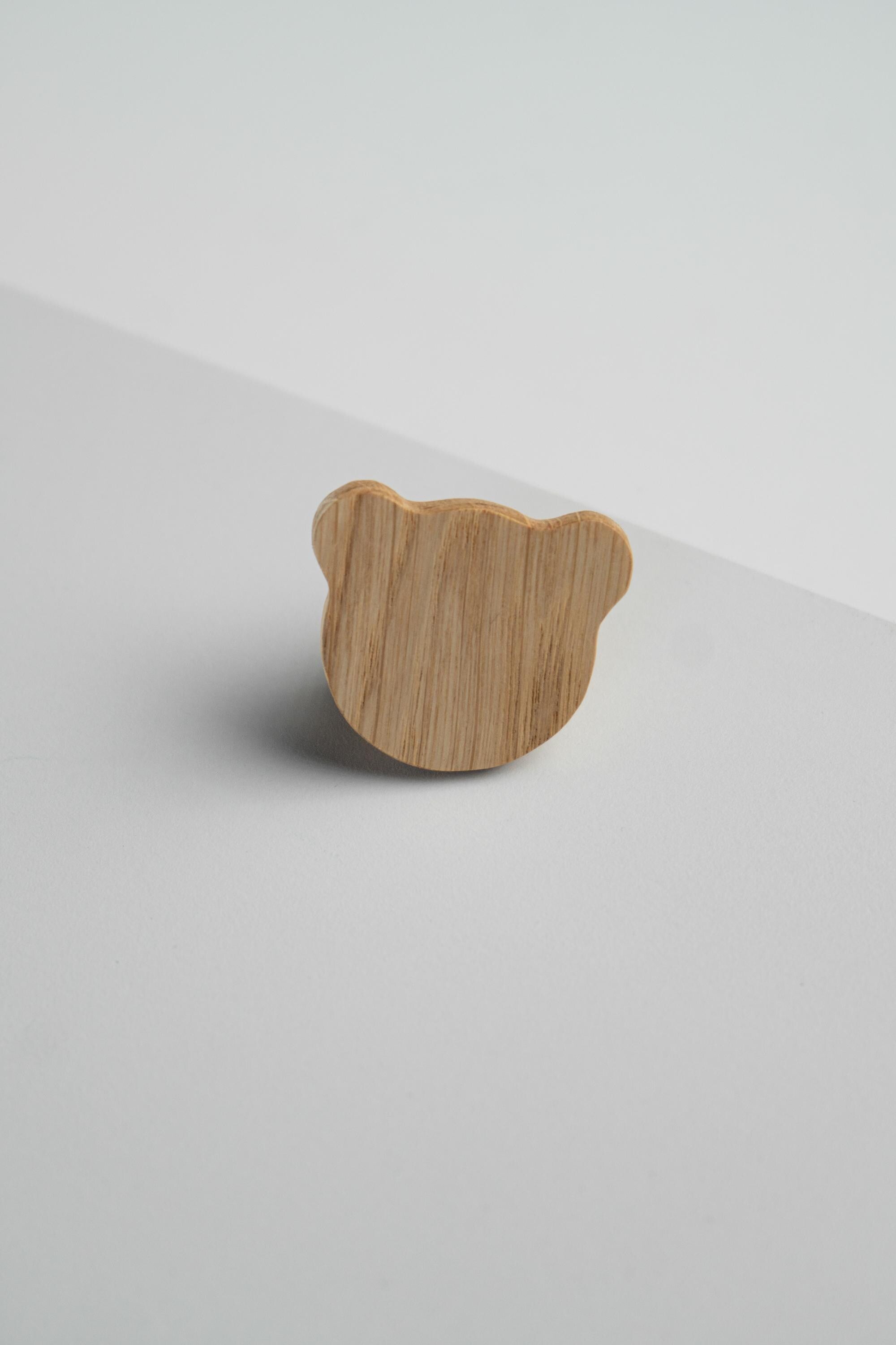 Bear Wooden Cabinet Knob, Solid Oak Kids Furniture Knob, Nursery Dresser and Wardrobe Handle