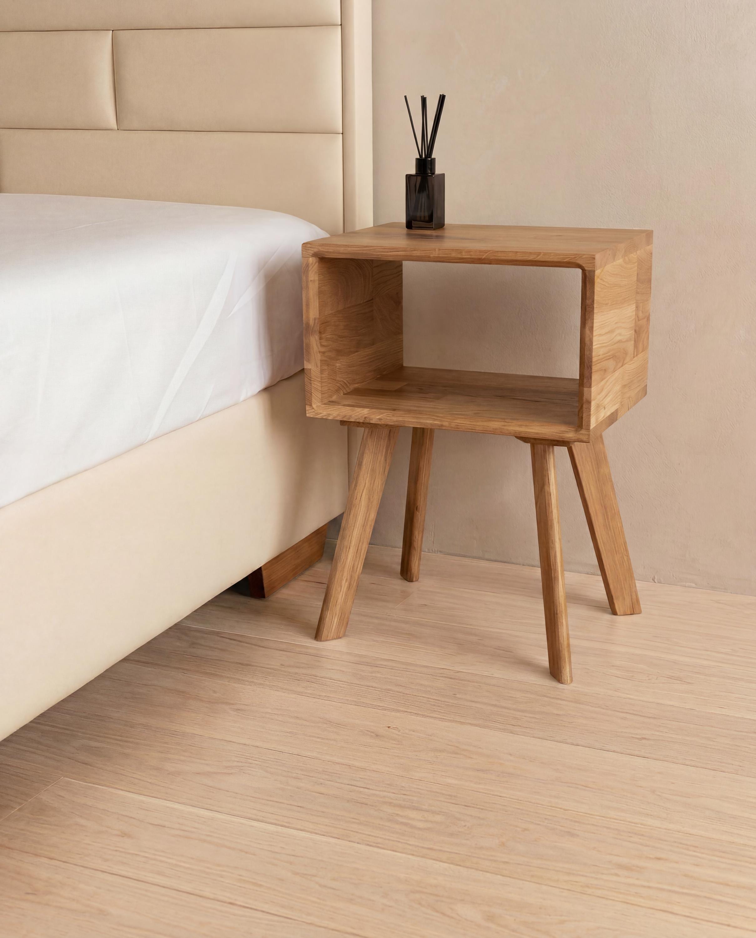 Solid Oak Nightstand, Wooden Bedside Table, Modern Oak Bedside Cabinet